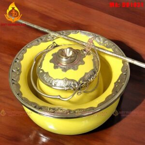 Điếu bát màu vàng bọc đồng mã DB1031