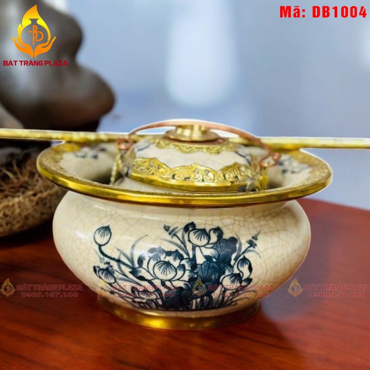 Điếu bát men rạn bọc đồng dáng thắt vẽ Sen mã DB1004